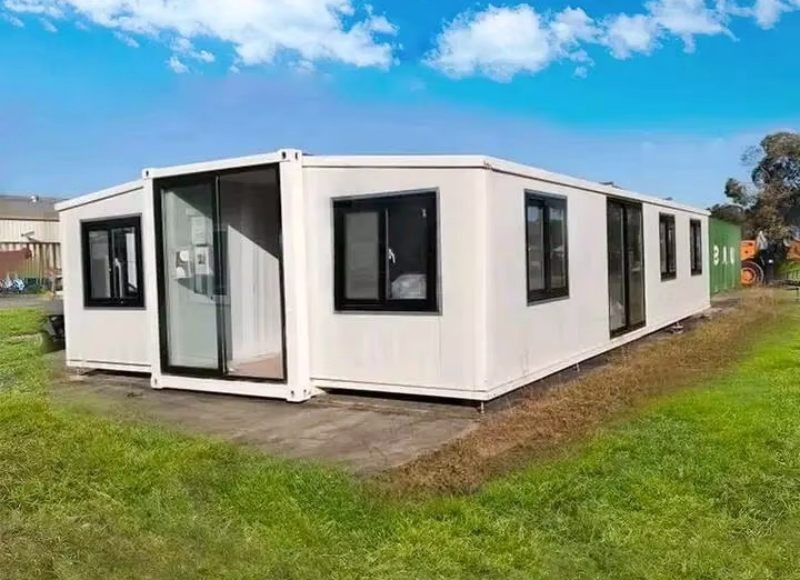40ft Expandable Container House.jpg