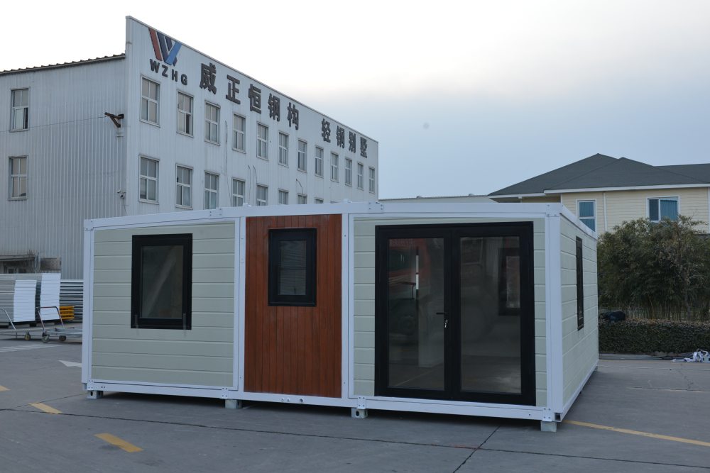 Factory Direct 40ft Container Houses.jpg